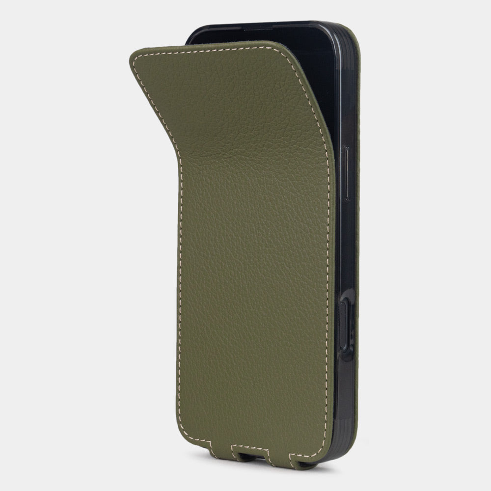 Premium iPhone 16 Pro Max Leather Case Green | Marcel Robert - 6