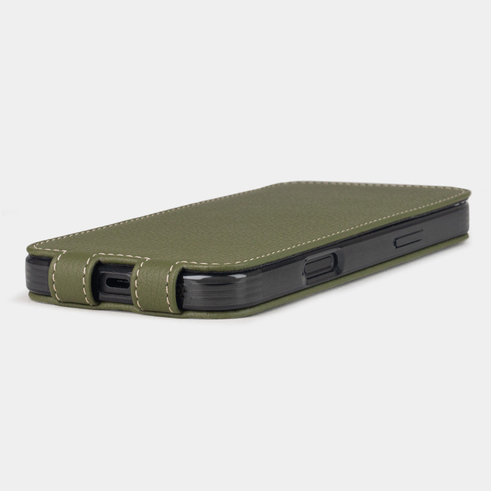 Premium iPhone 16 Pro Max Leather Case Green | Marcel Robert - 10