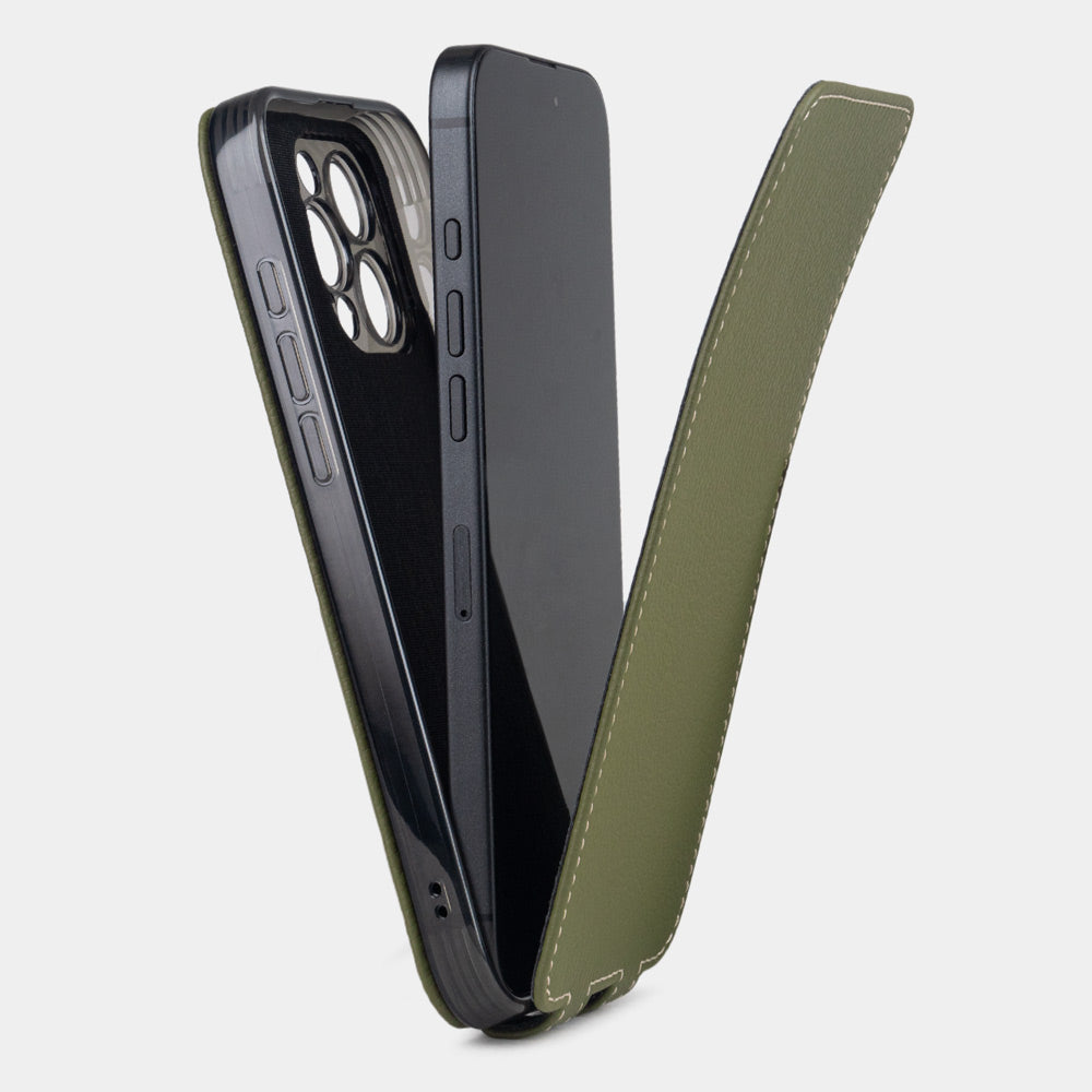Premium iPhone 16 Pro Max Leather Case Green | Marcel Robert - 11