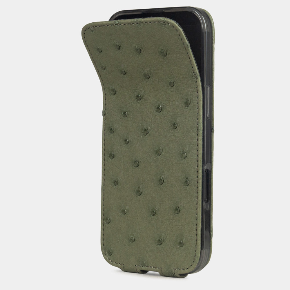 Green Ostrich Case iPhone 17 Air – phone flip case with textured quill pattern, flexible front cover folding back to protect the smartphone screen
