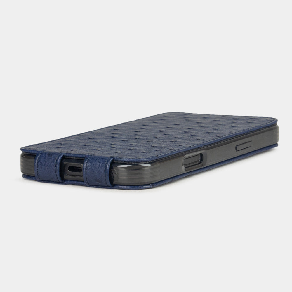 flip case iPhone 17 pro max blue ostrich leather manufactured by Marcel Robert – flat view showing its ultra thickness and USB-C port opening