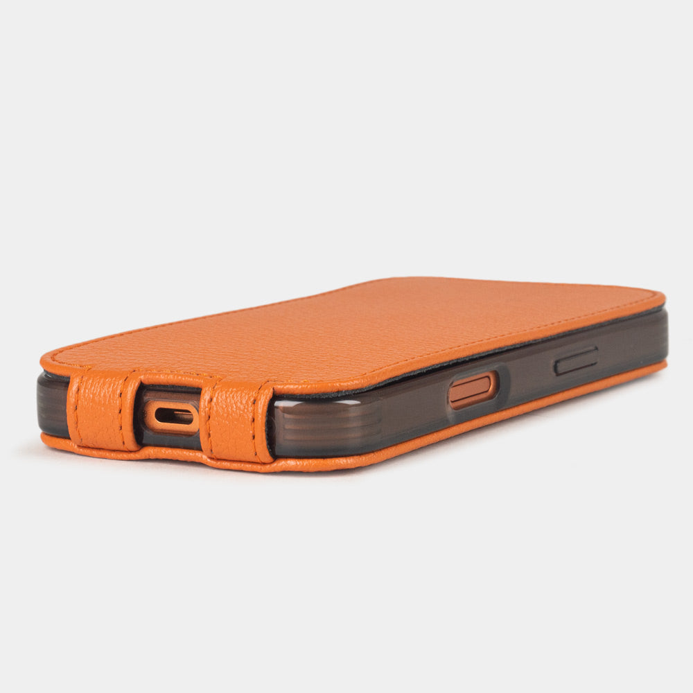 Orange Goat Case iPhone 17 Pro Max - flat side view displaying ultra-thin handcrafted design, USB-C port opening and precise edge finishing
