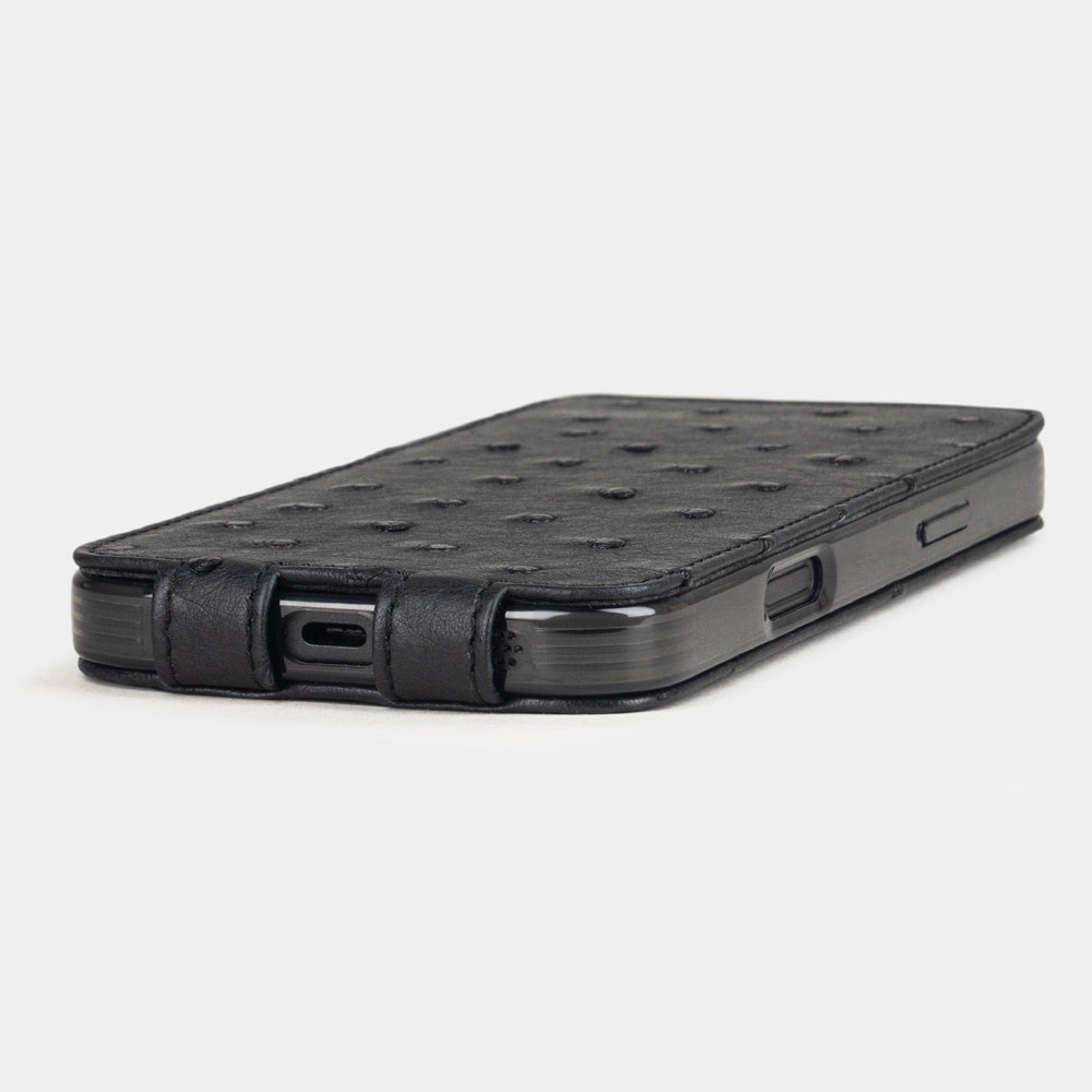 flip case iPhone 17 pro max ostrich leather manufactured by Marcel Robert – flat view showing its ultra thickness and USB-C port opening