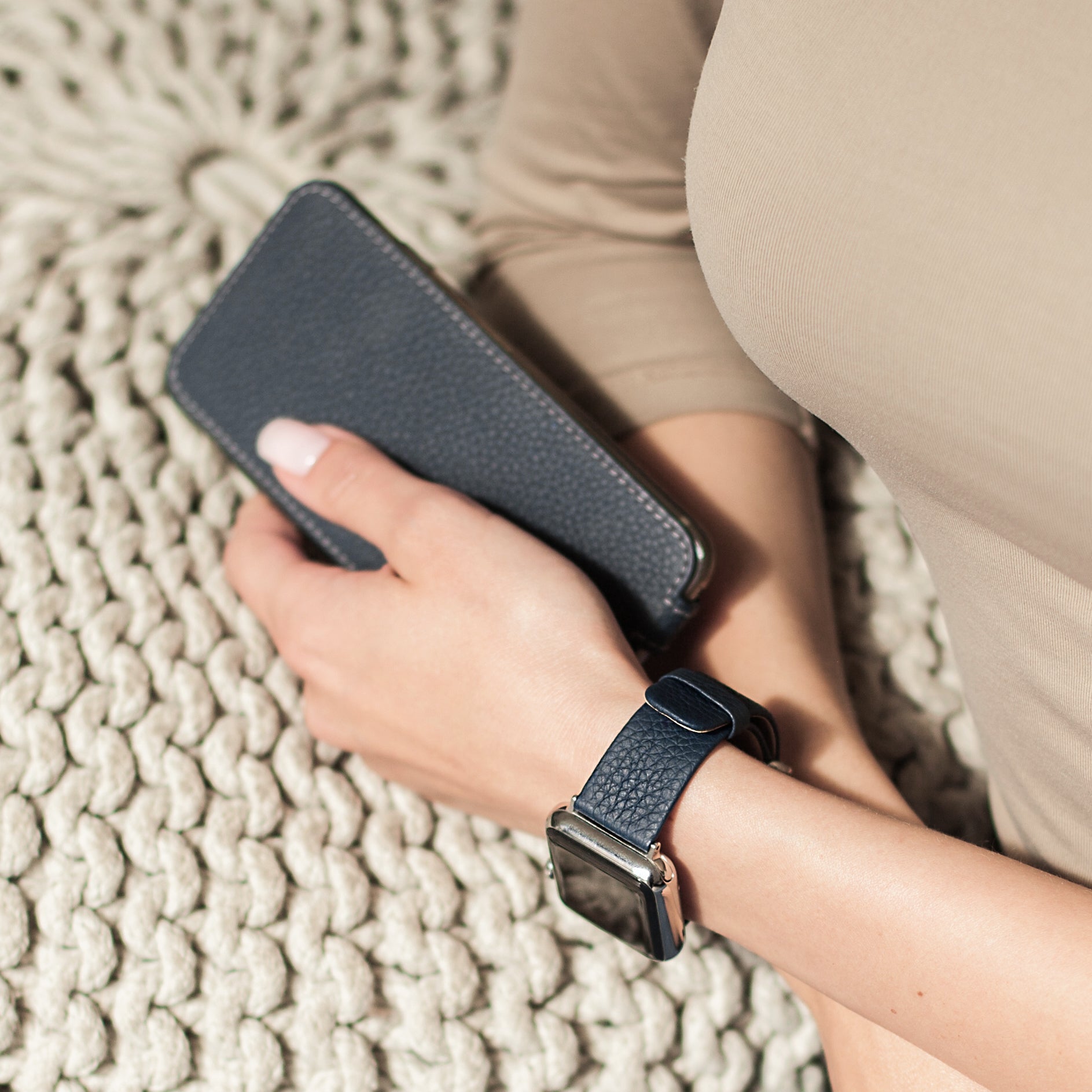 Blue Leather Strap Apple Watch 41/42mm | Marcel Robert - 6