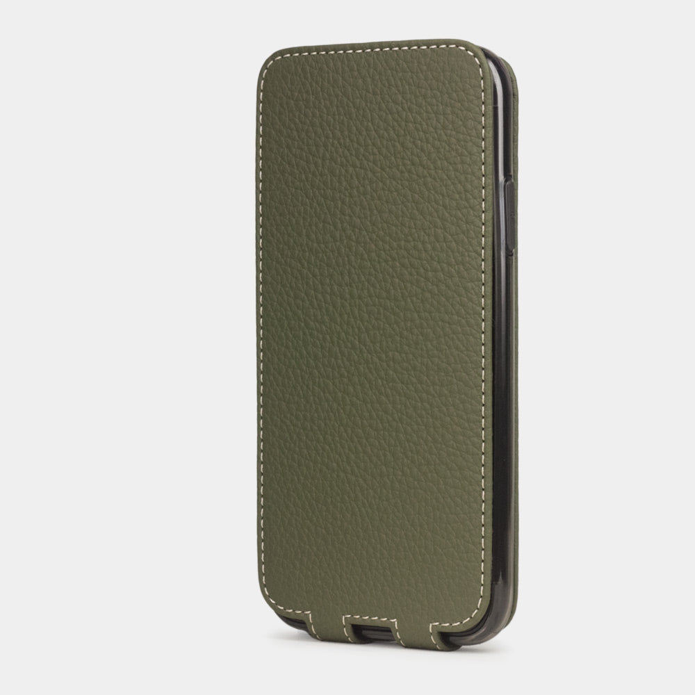 Premium Soft Leather Case iPhone 11 Green | Marcel Robert - 4
