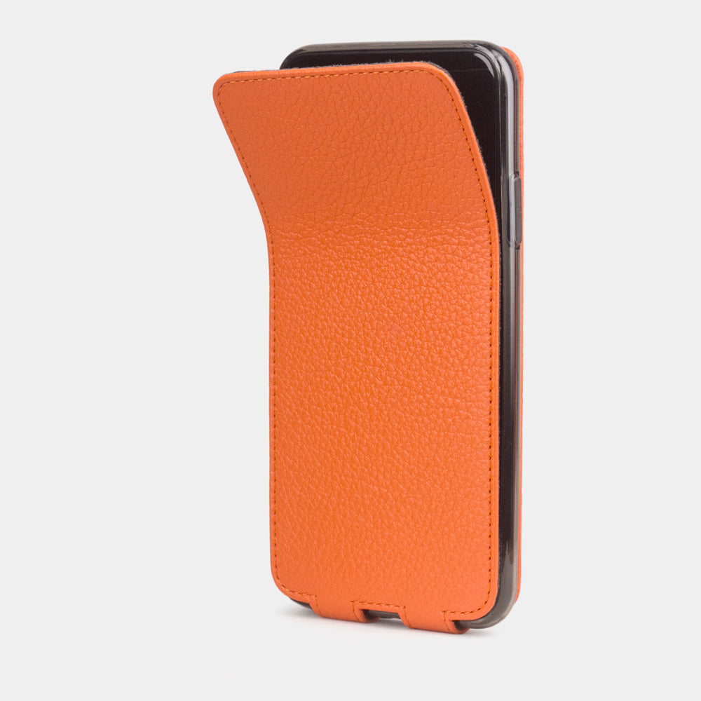 Premium Leather Case iPhone 11 Pro Orange | Marcel Robert - 1