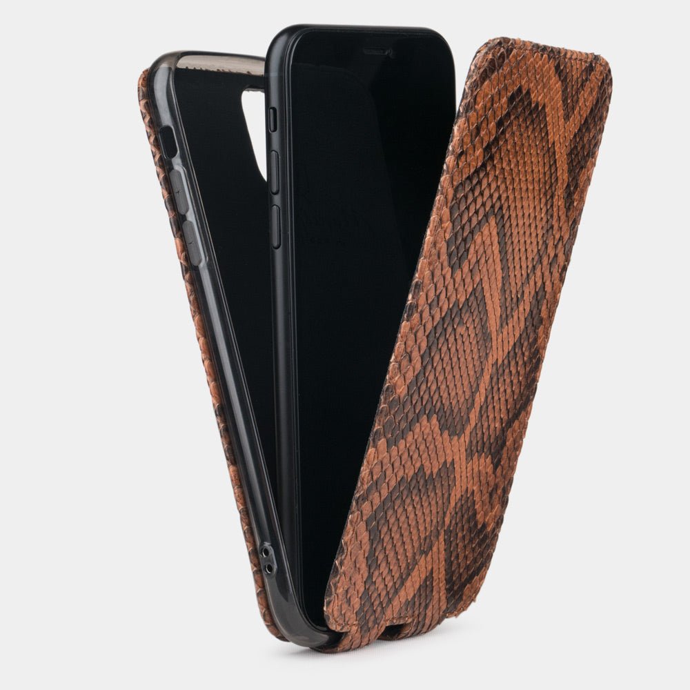 Python Leather Case iPhone 11 Gold | Marcel Robert - 6