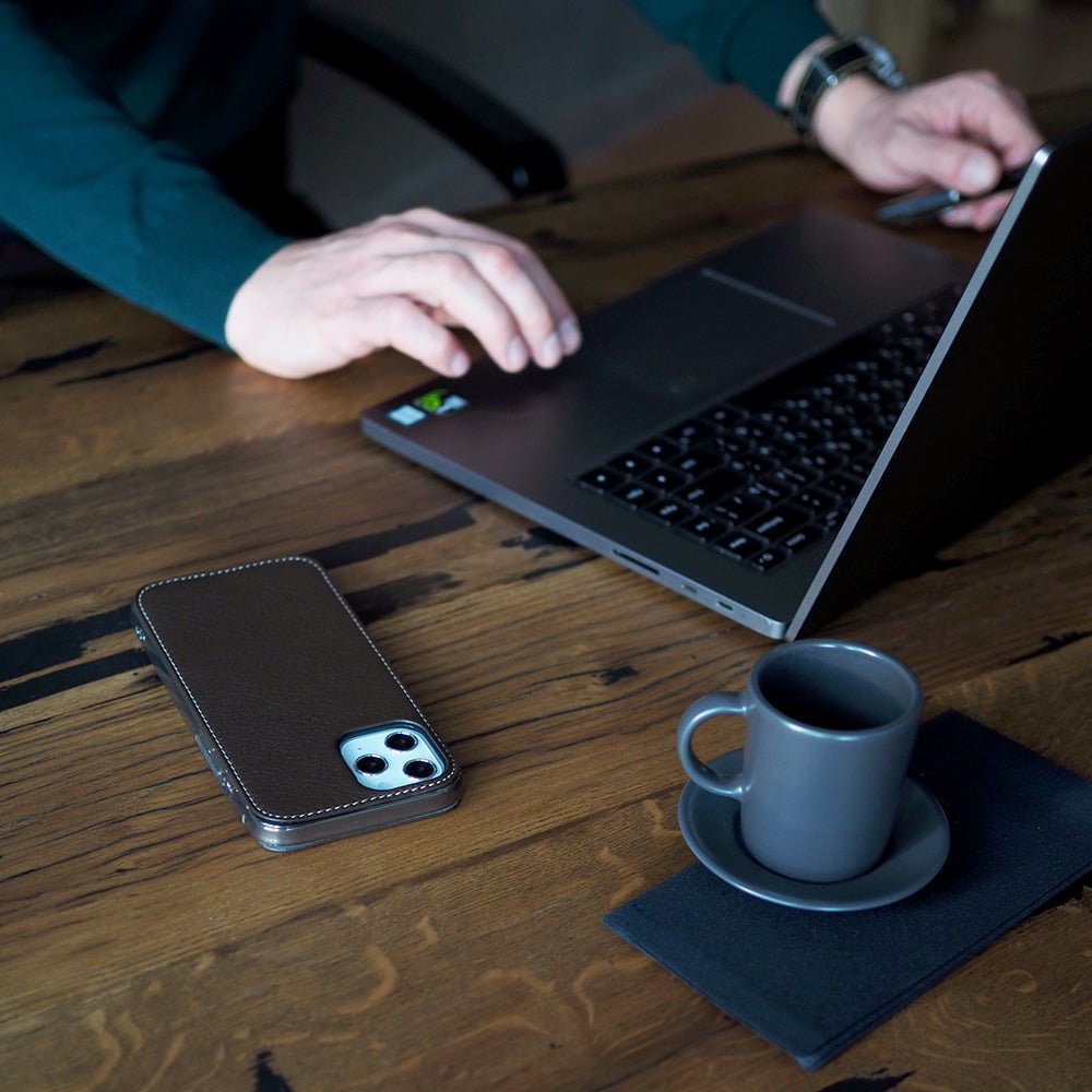 Premium Case iPhone 12 mini Brown Leather | Marcel Robert - 2