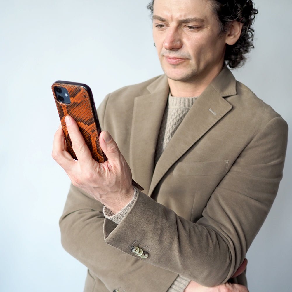 Python Leather Case iPhone 13 Pro Max Gold | Marcel Robert - 0