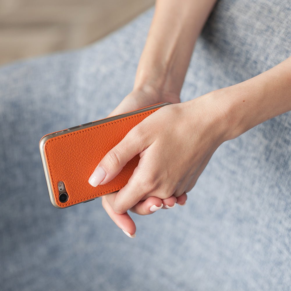 Premium Leather Case iPhone SE 2020 Orange | Marcel Robert - 6