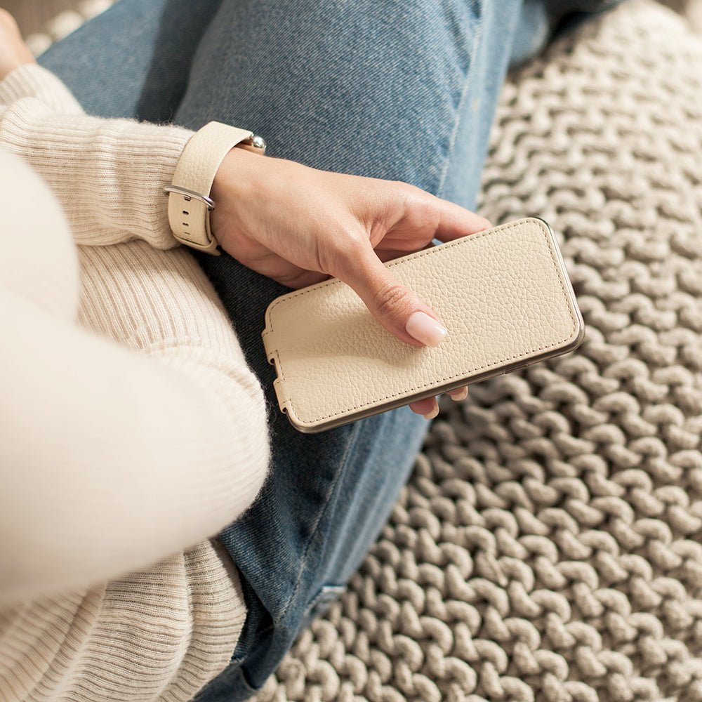 Premium Leather Case iPhone SE White | Marcel Robert - 7