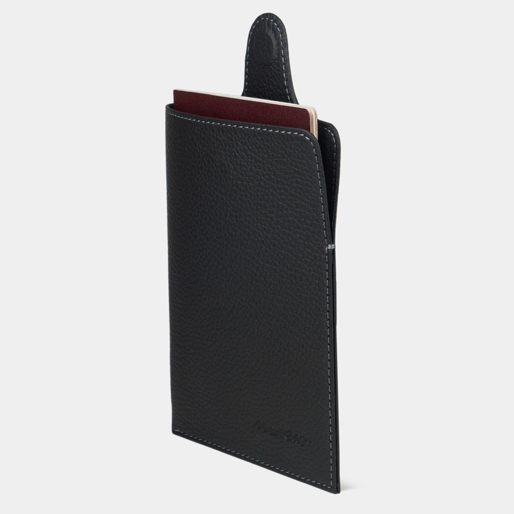 Black Leather Passport Pocket model "London" | Marcel Robert - 1