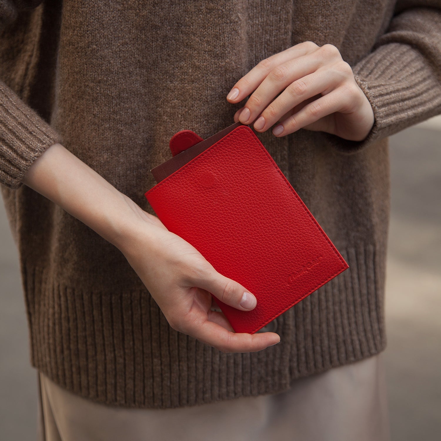 Passport Holder London with Red Leather | Marcel Robert - 4