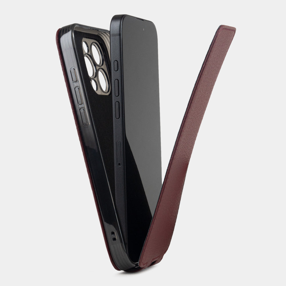 Handcrafted Leather Case iPhone 16 Pro Bordeaux | Marcel Robert - 3