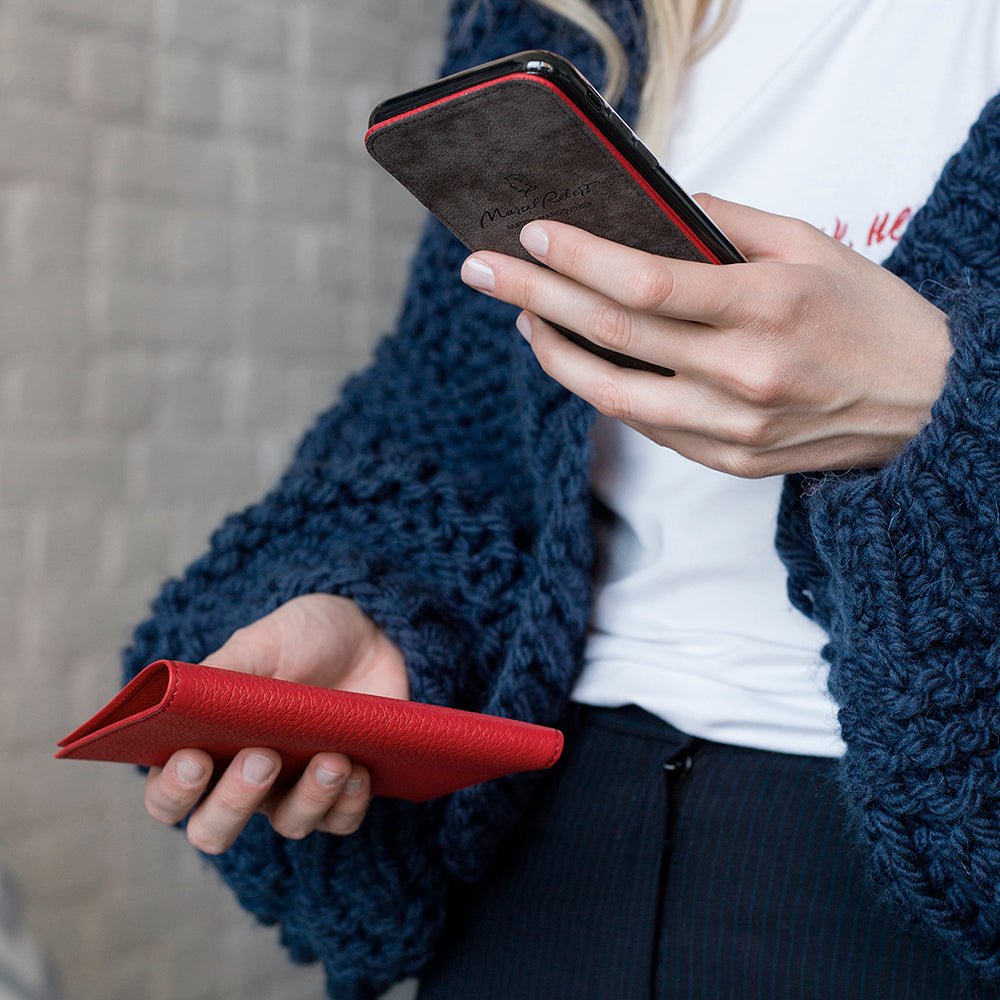 Leather Passport Cover Milano in Red Color | Marcel Robert - 5