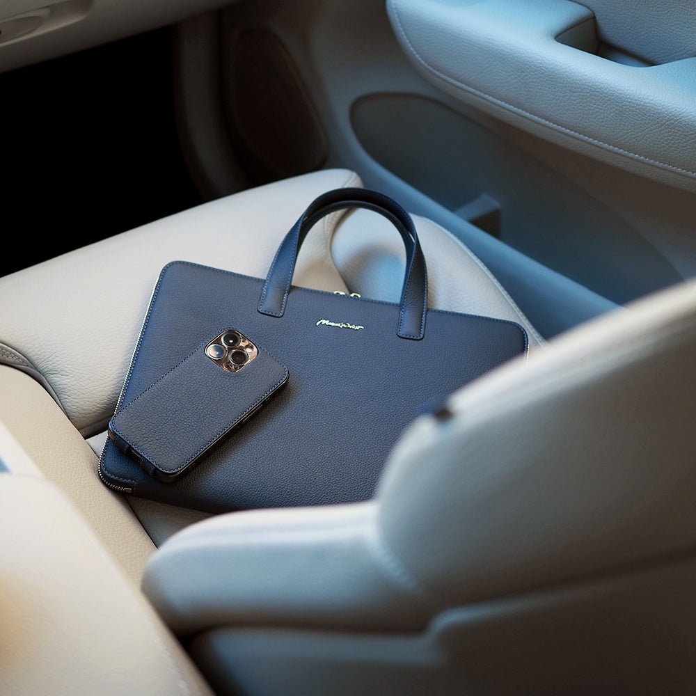 case iPhone 13 blue | Marcel Robert