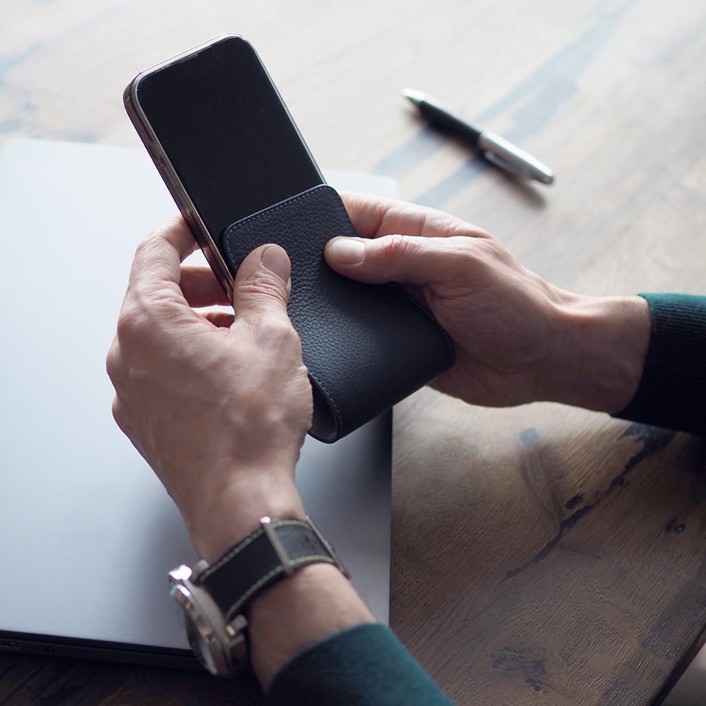 case iPhone 13 Pro blue | Marcel Robert